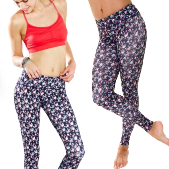 Onzie Pants - ONZIE Rosettes Print Full Length Leggings S/M